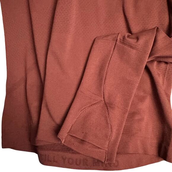 95. Lululemon Swiftly Tech Long Sleeve Size 6 - Picture 6 of 9
